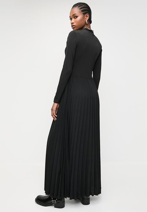 Superbalist - Pleated combo maxi dress - black