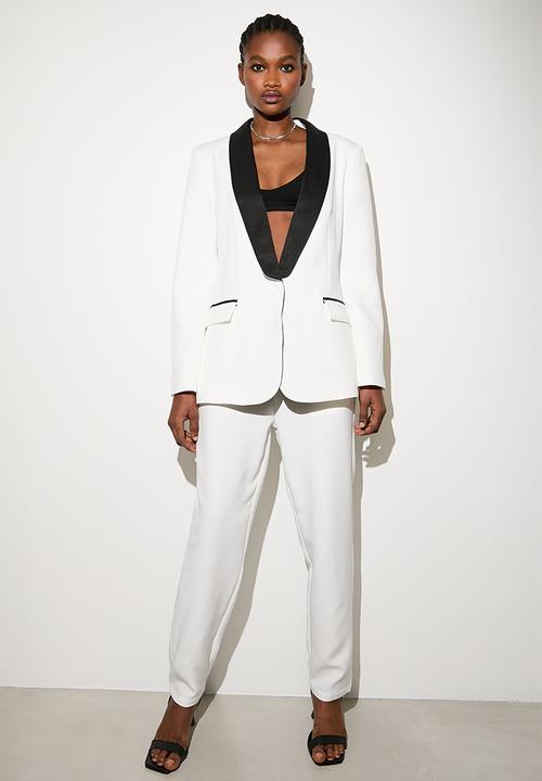 VELVET - Co-ord tuxedo blazer - ecru & black
