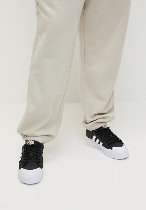 adidas Originals - Plus Relaxed Jogger W - Putty Grey