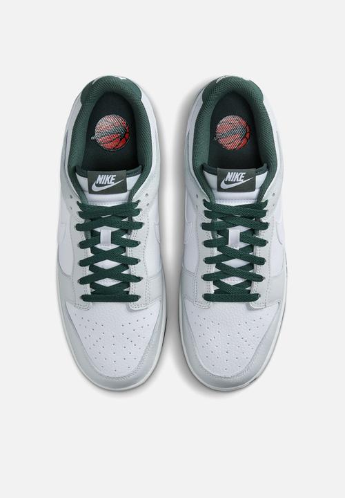 Nike - Nike Dunk Low Retro