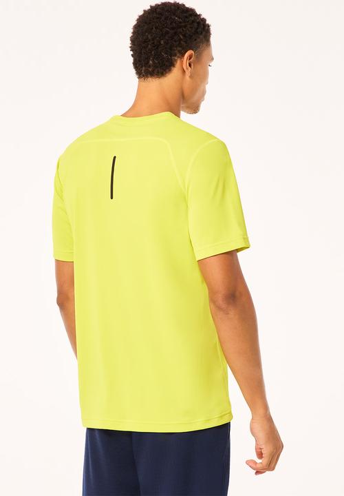 Oakley - Foundational training short sleeve tee - sulphur