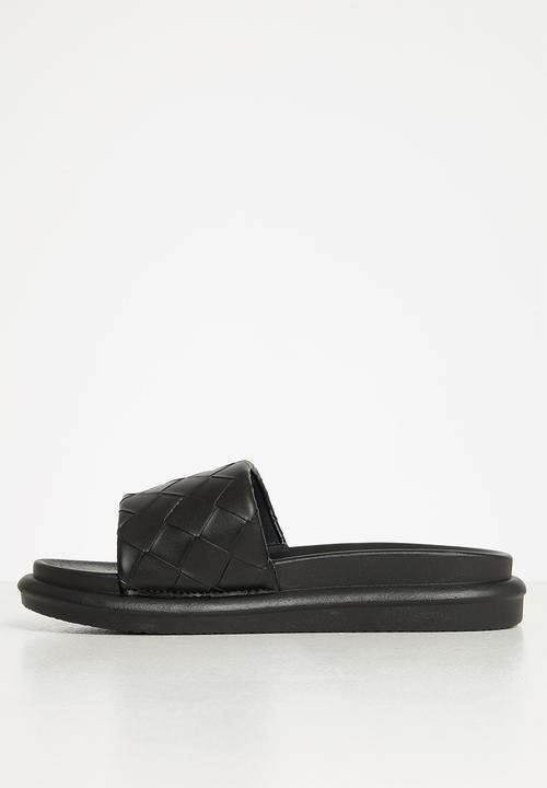 Superbalist - Embossed mule slide - black