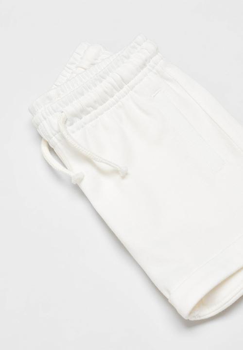 MANGO - Bermuda shorts belgica - neutral