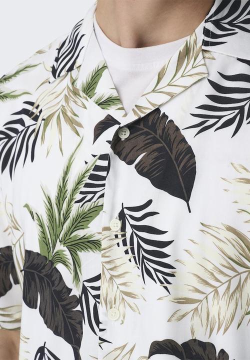 Only & Sons - Onswayne life short sleeve shirt - antique white