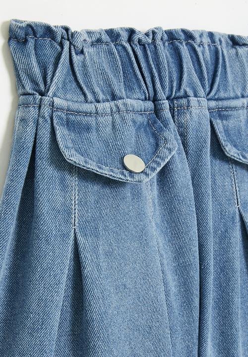 Pop Candy - Pleated denim short - blue
