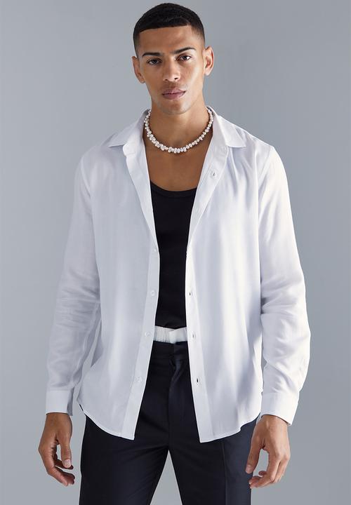 boohooMAN - Plain viscose long sleeve shirt - white