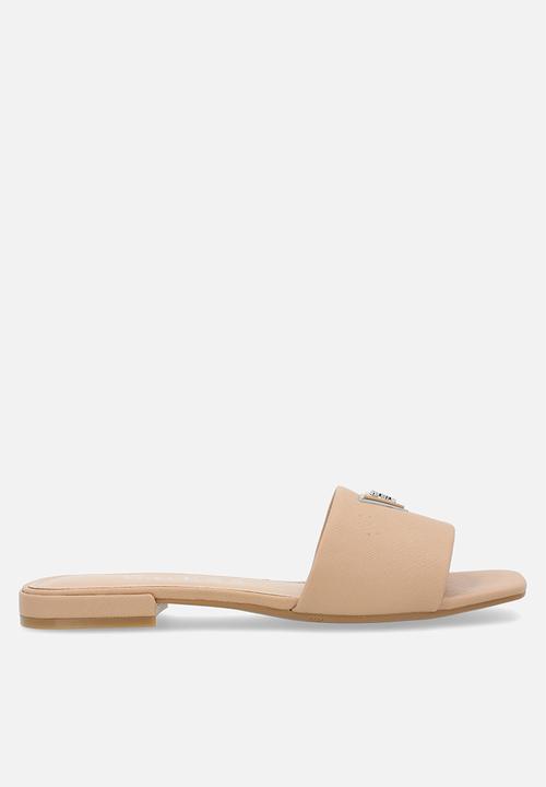 GUESS - Tamed sandal - neutral