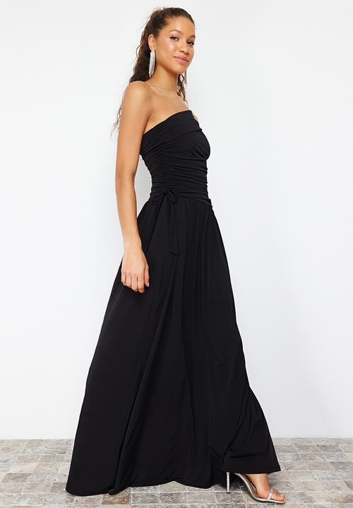 Trendyol - Knitted evening dress - black