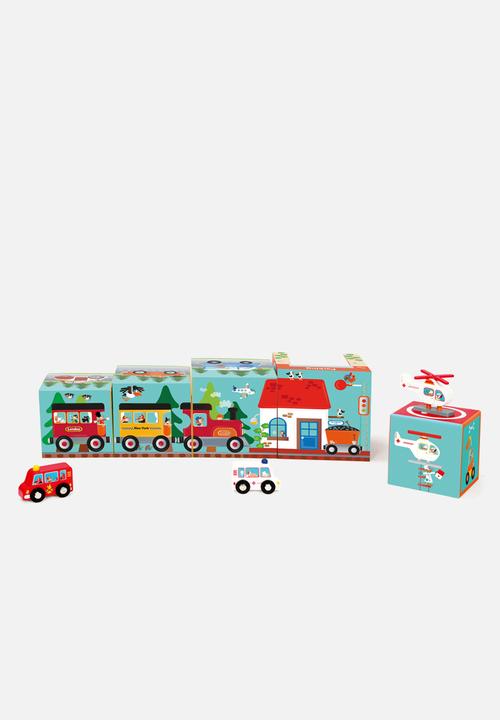 Scratch Europe - Stacking tower on the road 5 blocks & wooden pieces - multi