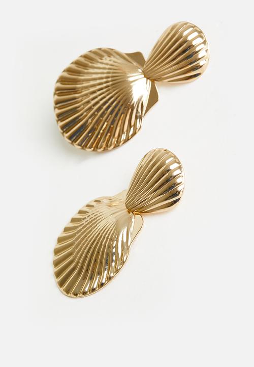 Me&B - Shell Earrings - Gold