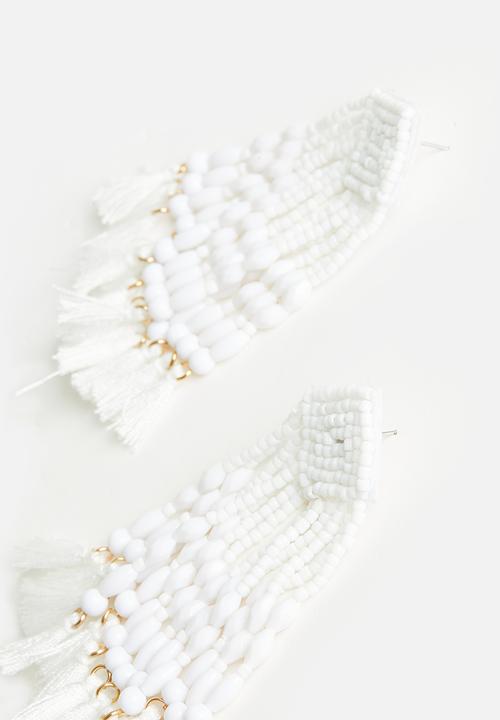 Me&B - Beaded Tassle Earrings - white