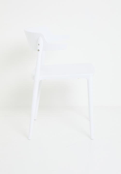Eleven Past - Telula indoor/outdoor stackable chair - white