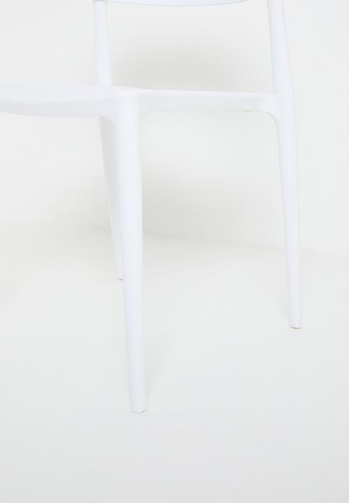 Eleven Past - Telula indoor/outdoor stackable chair - white