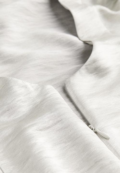 H&M - Open-back satin dress - light grey