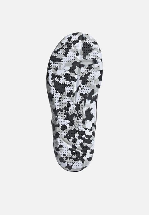 adidas Performance - Altaventure 2.0 C - Core Black/Ftwr White/Grey Two