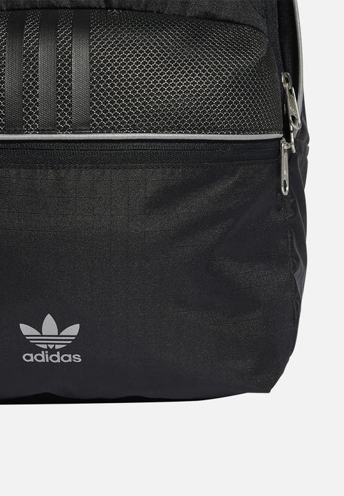 adidas Originals - Originals Black Logo