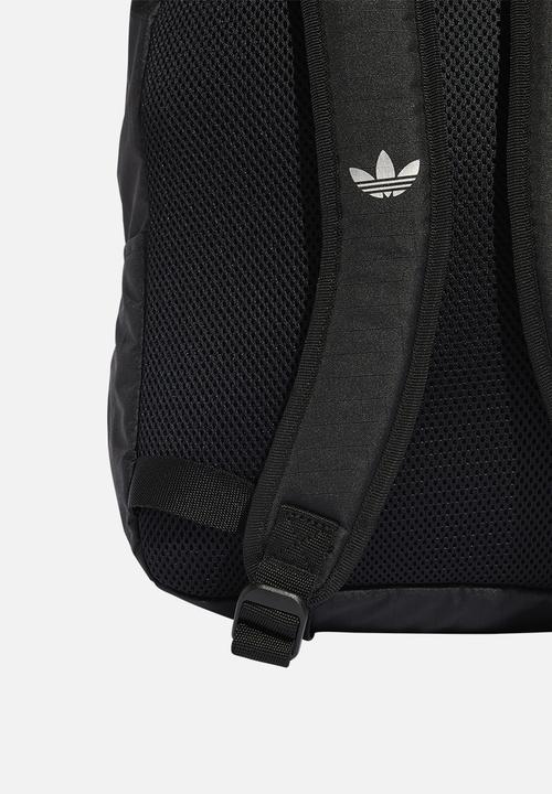 adidas Originals - Originals Black Logo