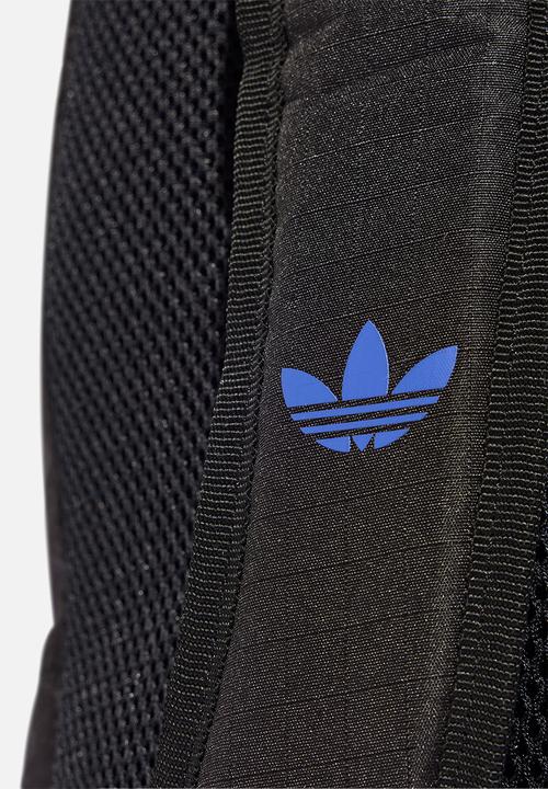 adidas Originals - Originals Logo Essential