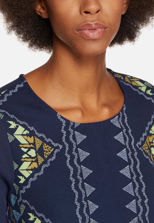 Vero Moda - Dolly Lin Tassle Top