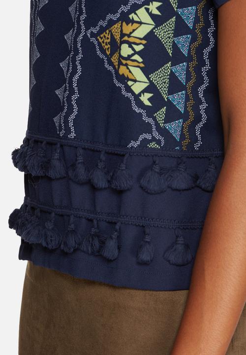 Vero Moda - Dolly Lin Tassle Top