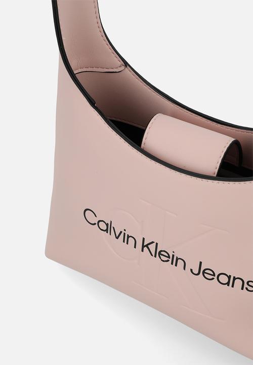 Calvin Klein - Sculpted mini slim tote26 mono - Pale Conch
