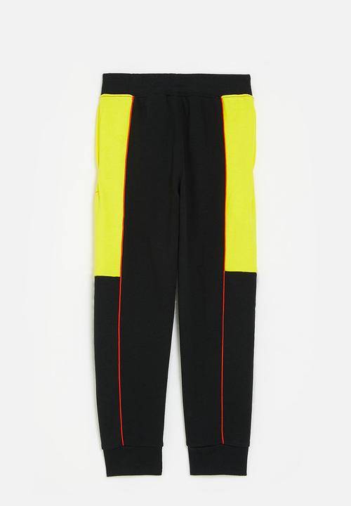 Nike - Nkb b nsw be real ft pant - black