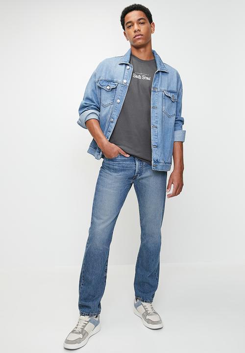 STYLE REPUBLIC - Relaxed Fit Embossed Print Tee - Mid Grey