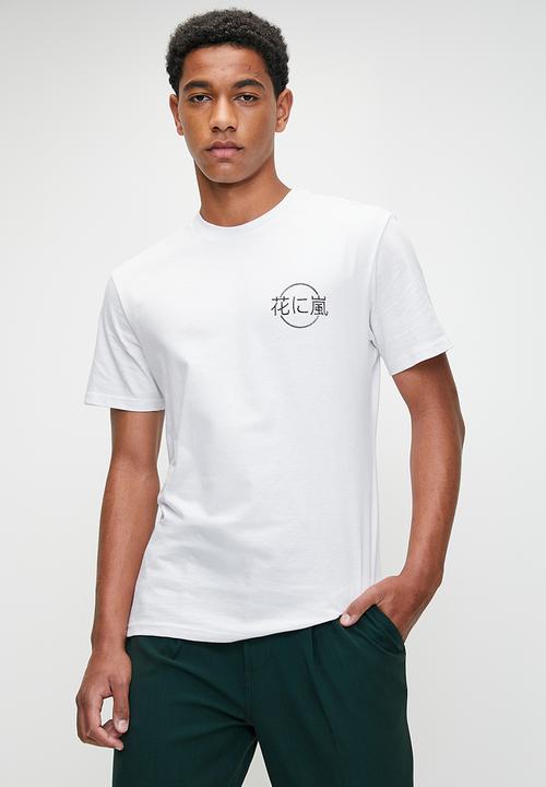 STYLE REPUBLIC - Asian Relaxed Fit Graphic Tee - White
