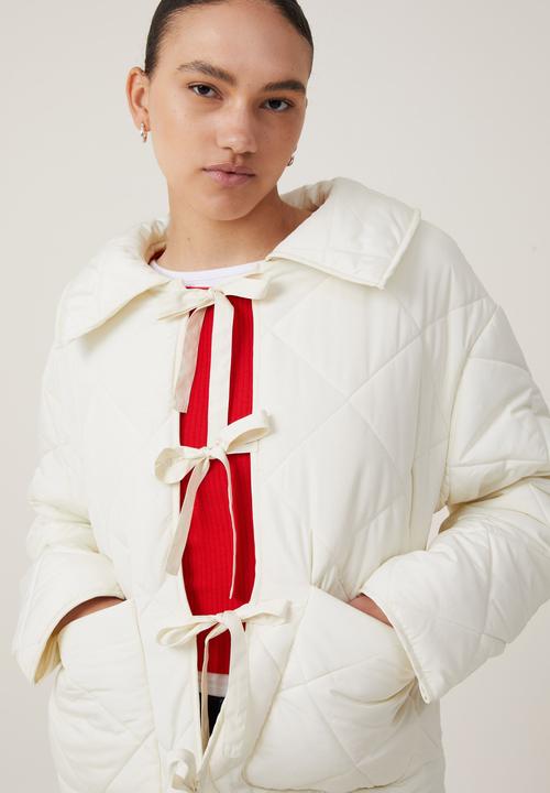 Cotton On - Quilted Tie Up Jacket-Ivory