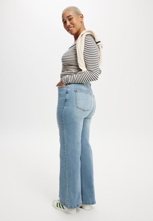 Cotton On - Plus Curvy Stretch Wide Jean - Bells Blue
