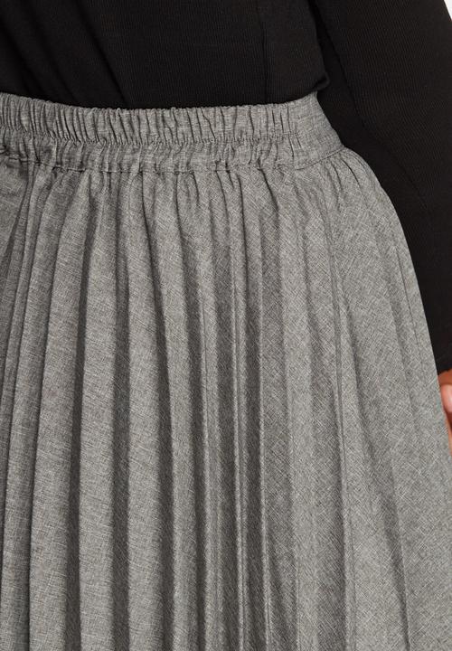 Vero Moda - Pixie Pleat Skirt