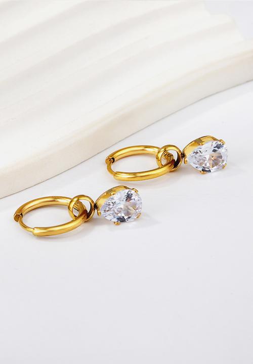 Zoe on Trend - Hoop and pear drop earring - gold