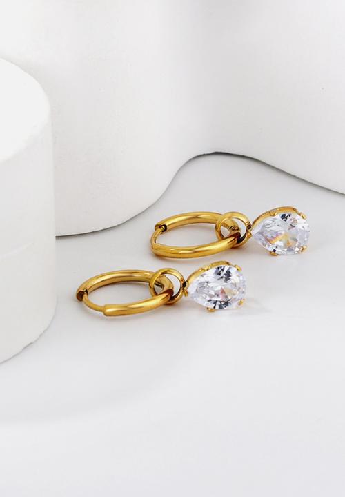 Zoe on Trend - Hoop and pear drop earring - gold