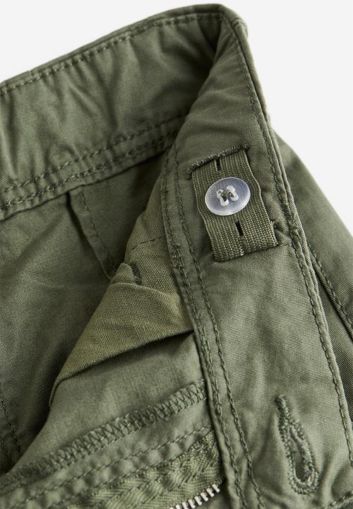 H&M - Cotton cargo trousers - green