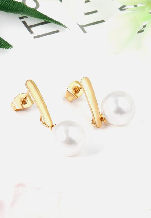 Zoe on Trend - Pearl and bar drop earring - gold