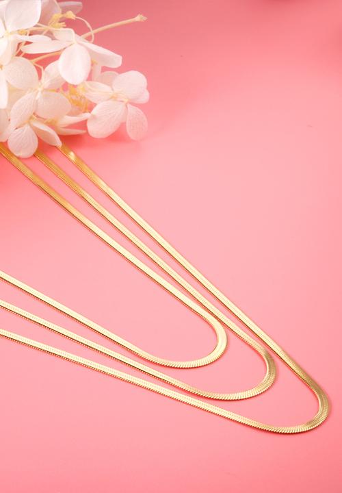 Zoe on Trend - Triple strand snake necklace  - gold