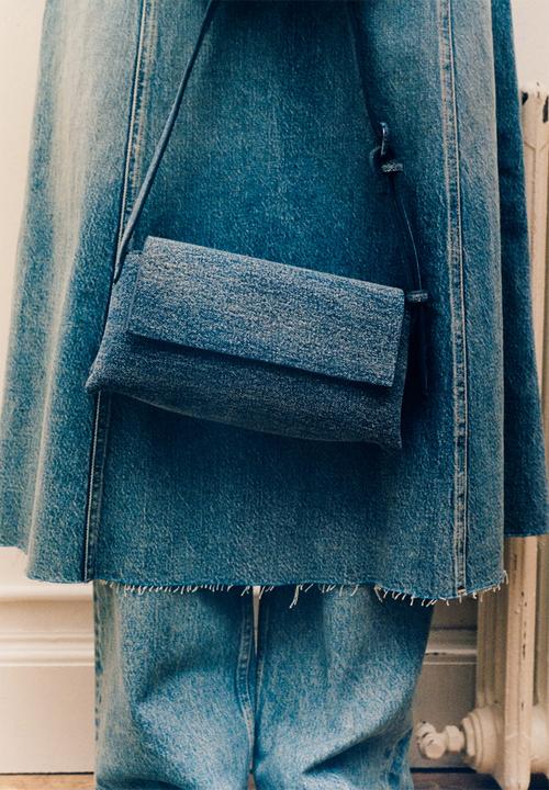 MANGO - Lucer shoulder bag - open blue