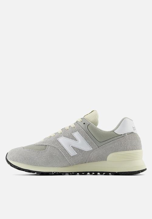New Balance  - 574 v2