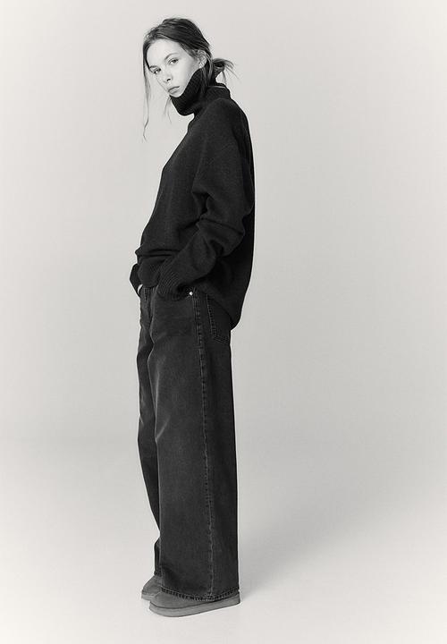 H&M - Baggy regular jeans - black