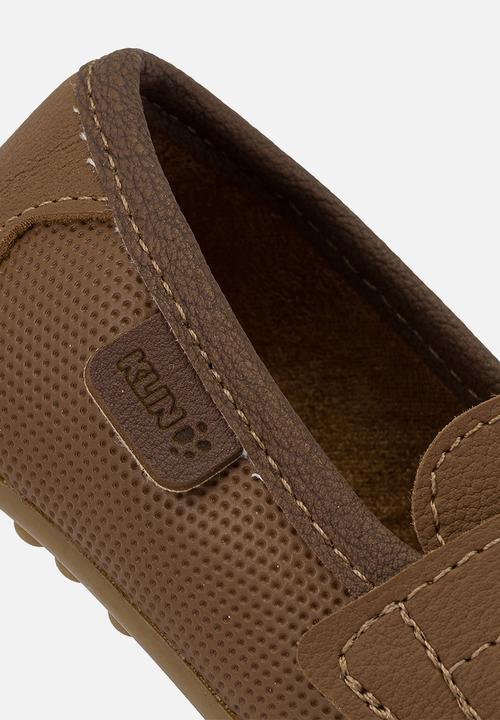 Klin - Sapato curumim - whisky/chocolate