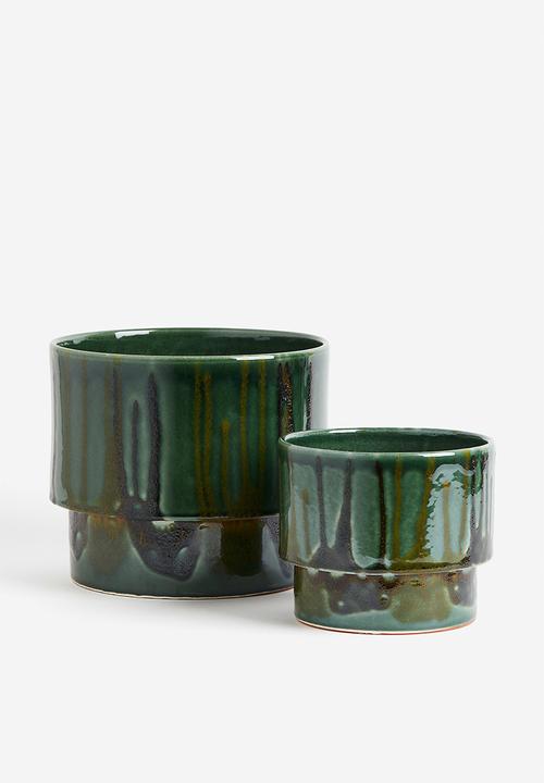 H&M - Terracotta plant pot - green