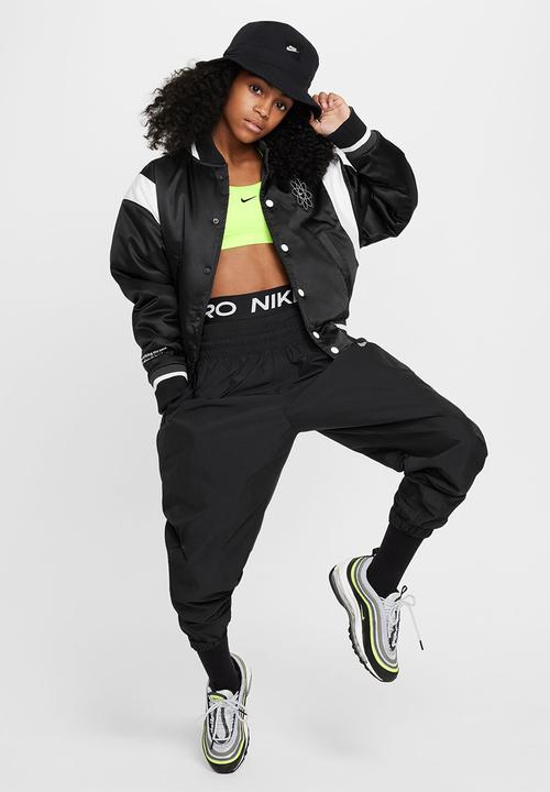 Nike - Girls Nike Pro Dri-Fit  3in Leak Protection: Period Shorts