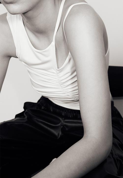 H&M - Gathered asymmetric top - cream