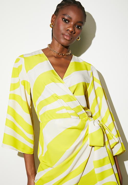 VELVET - Exaggerated sleeve mini wrap dress - yellow graded zebra