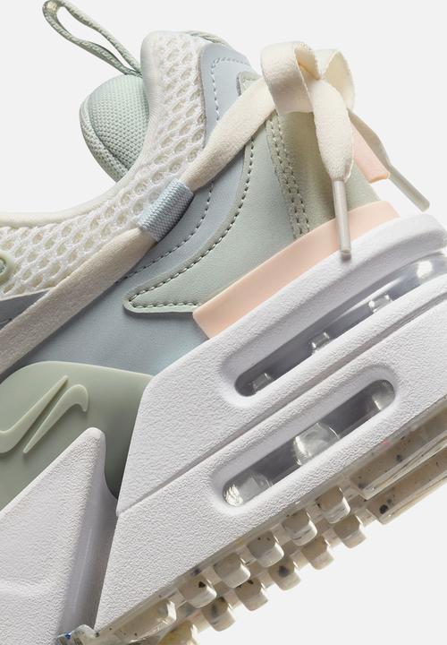 Nike - Air Max Furyosa