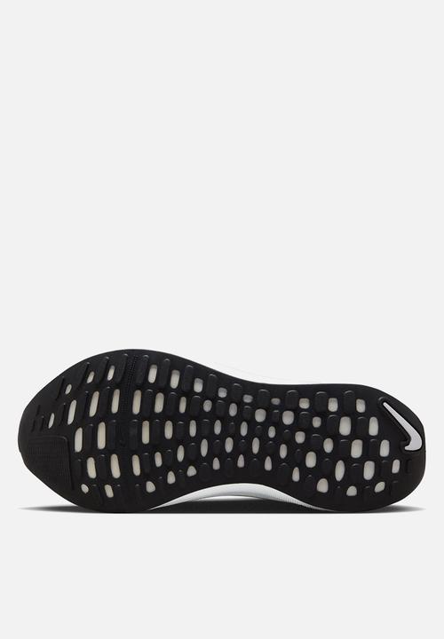 Nike - InfinityRN 4