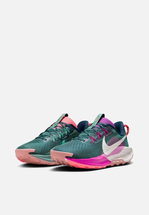 Nike - ReactX Pegasus Trail 5