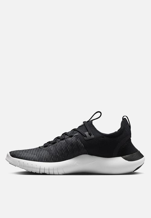 Nike - Free rn nn