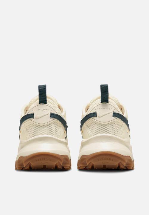 Nike - TC 7900