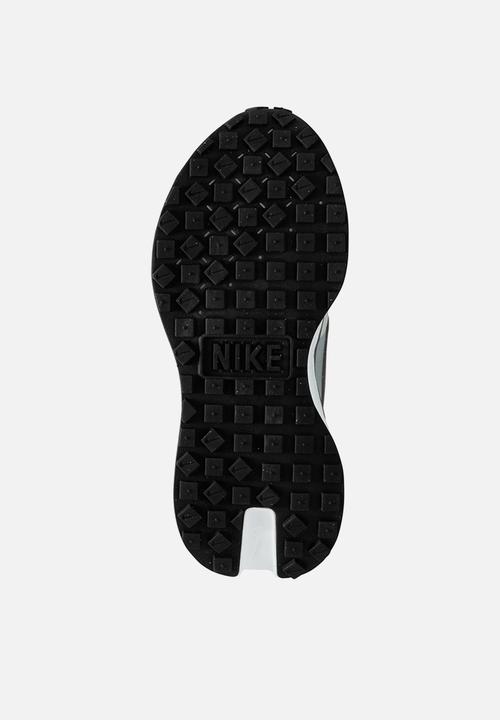 Nike - Phoenix Waffle